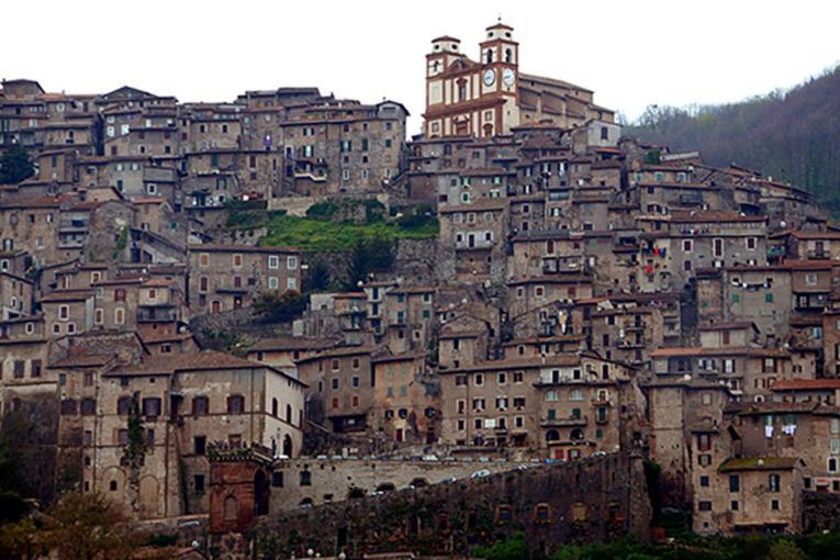 Appartamento In Villa Degli Ulivi Артена Екстер'єр фото